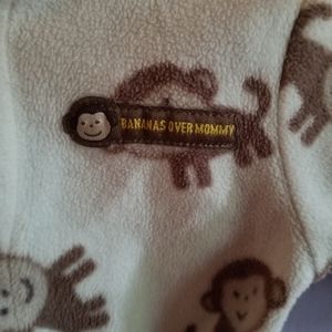 "Bananas over mommy"